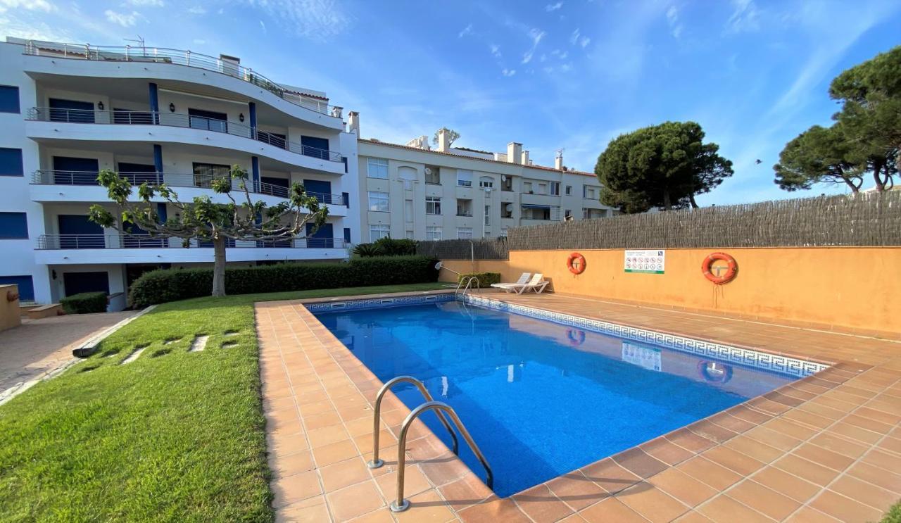 Apartament Vip Nautic Ля Эскала Экстерьер фото